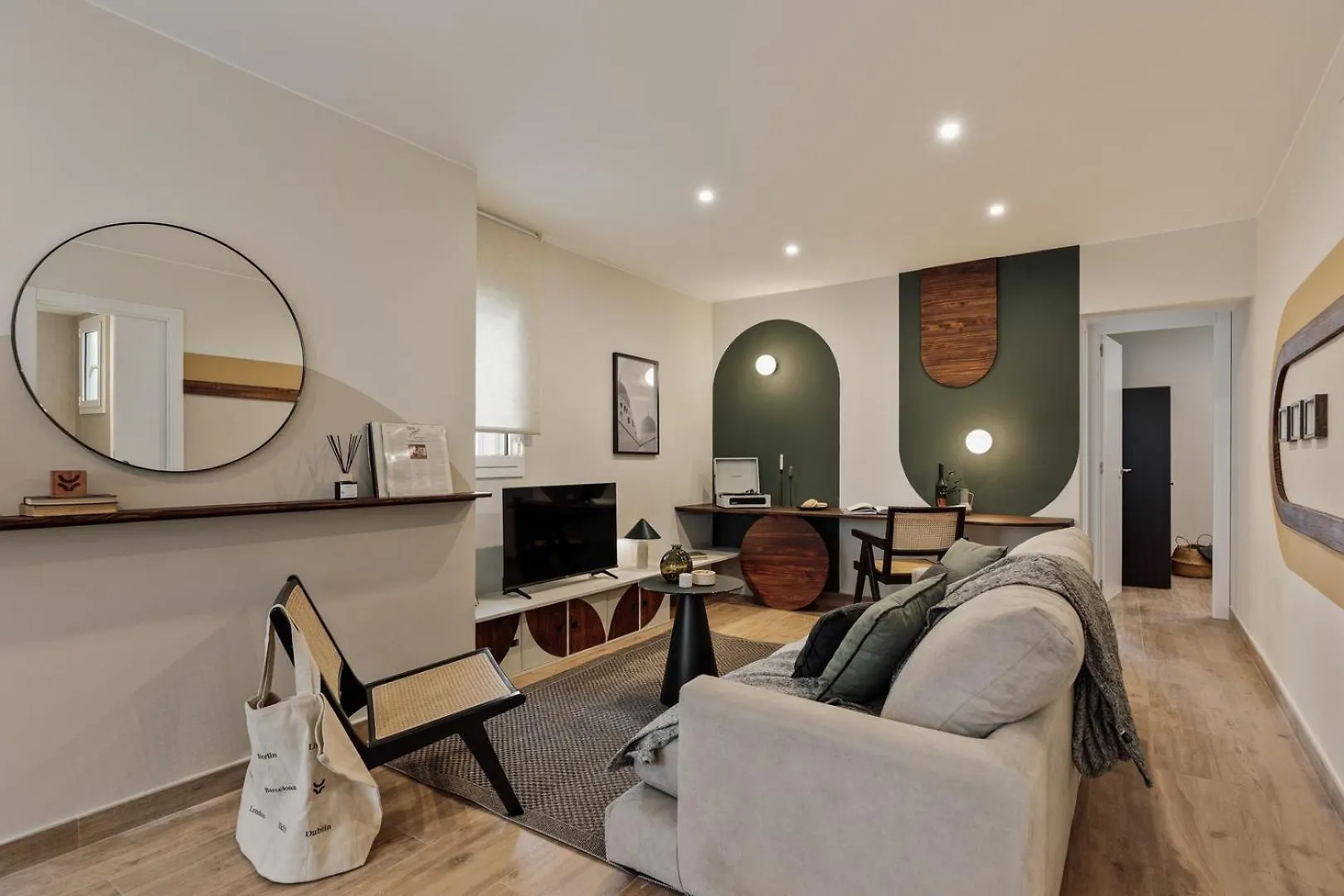 Balat - 2 Bedrooms And Terrace In Eixample Dreta バルセロナ アパート